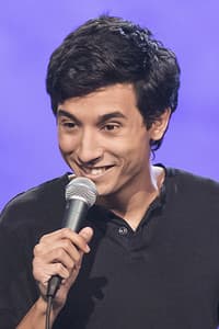 Ismael Loutfi in Sam Morril: Full Capacity
