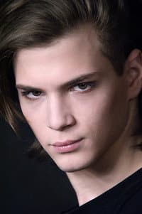 Nikolay Bystrov in Снежная Королева: Зазеркалье