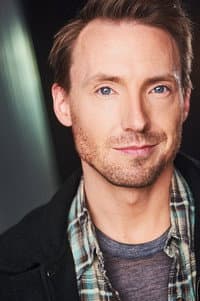 Mark Whitten in DreamWorks Home: For the Holidays