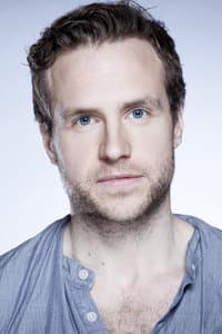 Rafe Spall in Jurassic World: Fallen Kingdom