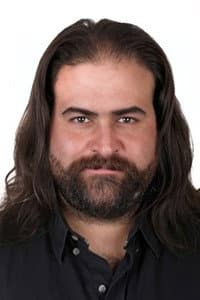 Tankut Yıldız in Karanlık Kutunun Doğu Serüveni