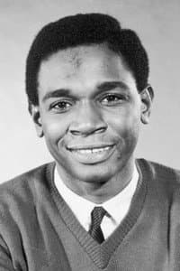 Ivan Dixon in The Murder Men