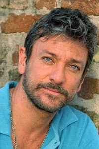 Sergio Assisi in Mannaggia alla miseria!