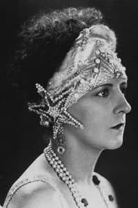Nilda Duplessy in S.O.S. Sahara