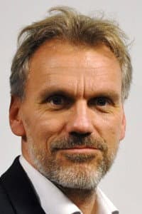 Arne Anton Faxhøj in Under overfladen