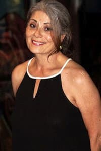 Lainie Smith in To Love The Soul Of A Woman