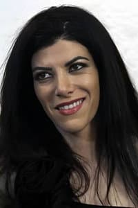 Alexa Castillo in Jarri Puter