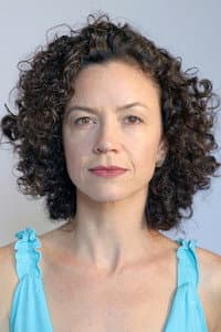 Fernanda Botelho in Angela