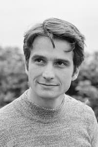 Jean-Pierre Léaud in La Couleur du vent