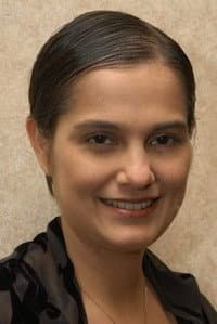 Dominique Sanda in Pamali: Tumbal