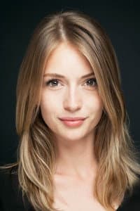 Yasemin Kay Allen in Dönerse Senindir