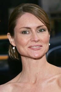 Kate Isitt in Coupling