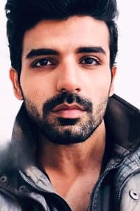 Kashif Hussain in Rang Raaz