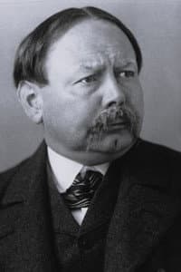 Reinhold Häussermann in Herren der Meere