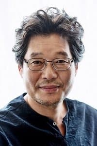 Yoo Jae-myung in Ha-roo