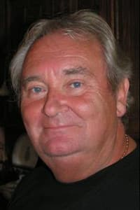 Richard Leblond in Les filles du château
