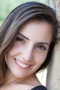 Yaiza Figueroa in Grace