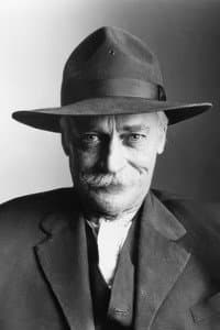 Richard Farnsworth in Waltz Across Texas