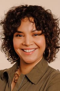Jenni Ruiza in Playing Sam