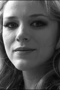 Inge van Bruystegem in Rose, c'est Paris