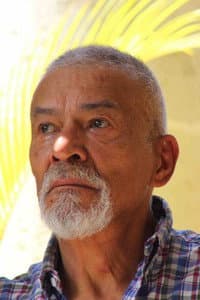 Roberto Oropeza in Un Hombre Muere