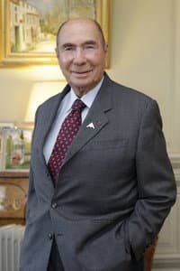 Serge Dassault in La Cause et l'usage