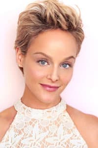 Dana Daurey in The Girl