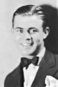 Lewis Sargent in Lost in a Pullman
