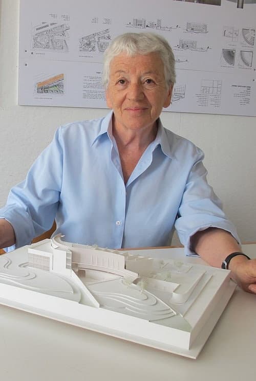 Ada Karmi-Melamede foto