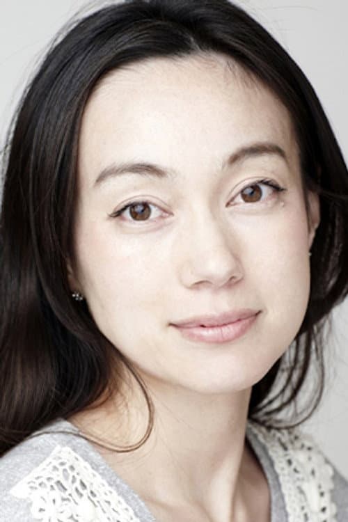 佐伯日菜子 foto