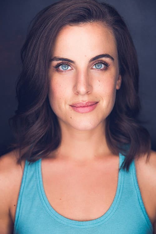 Mikaela Izquierdo foto