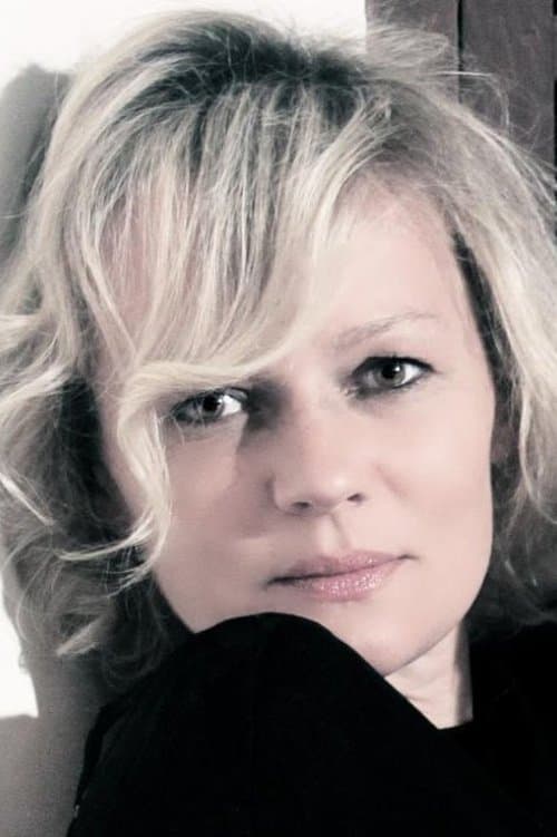 Kait Tenison foto