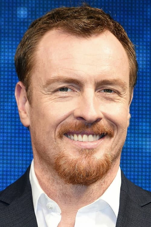 Toby Stephens foto
