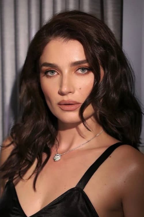Eve Hewson foto