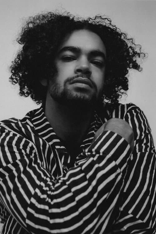 Amir Wilson foto