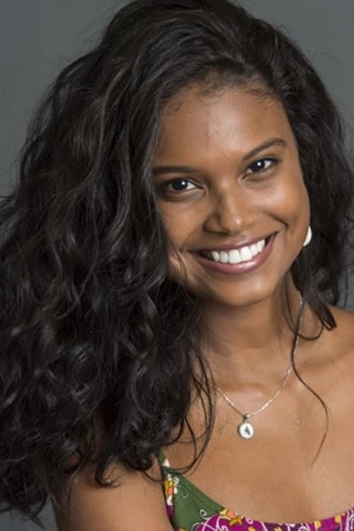 Aline Dias foto