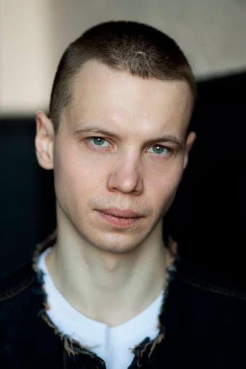 Антон Артемьев foto