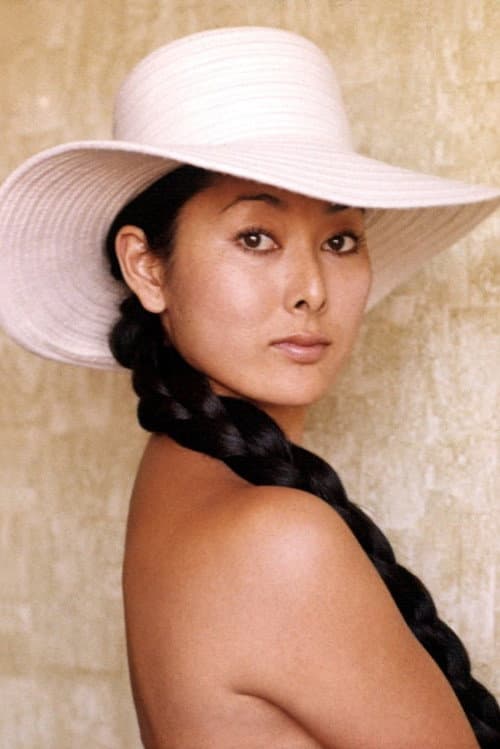 Adele Yoshioka foto