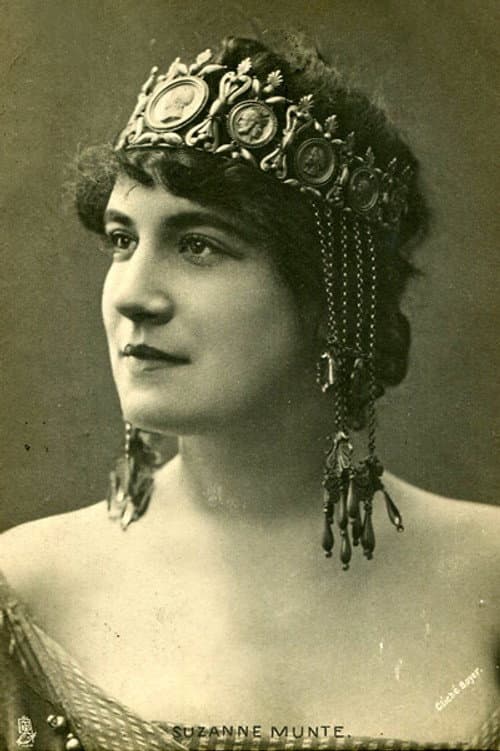 Suzanne Munte foto