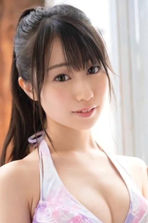 Reina Usami foto