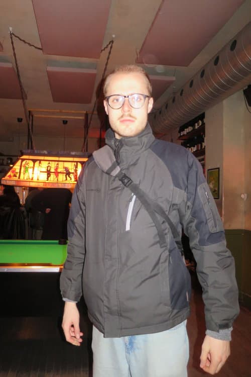 McKay Halcro foto