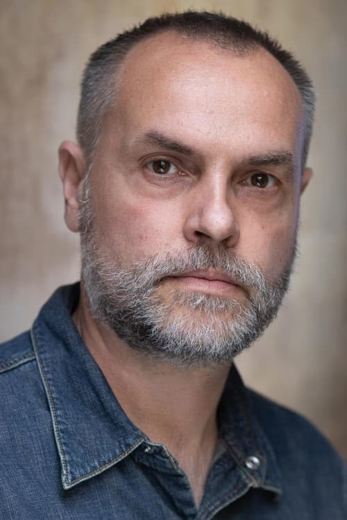 Dylan Barnes foto