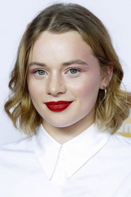 Luna Wedler foto