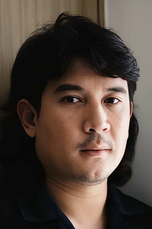 พุฒิพงษ์ นาคทอง foto