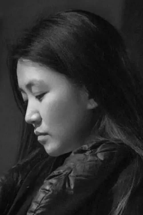 Degena Yun foto