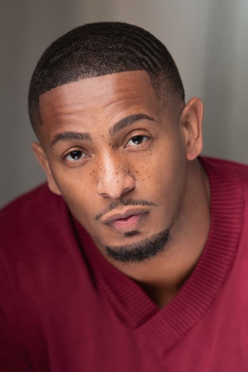 Oshea Russell foto