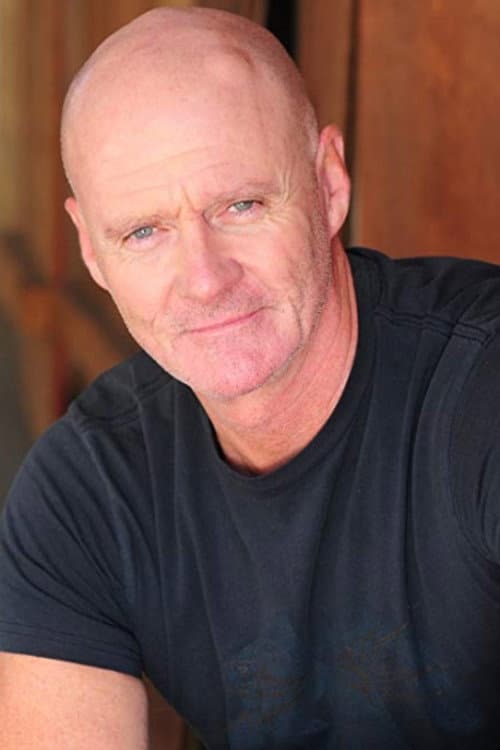 James Jude Courtney foto
