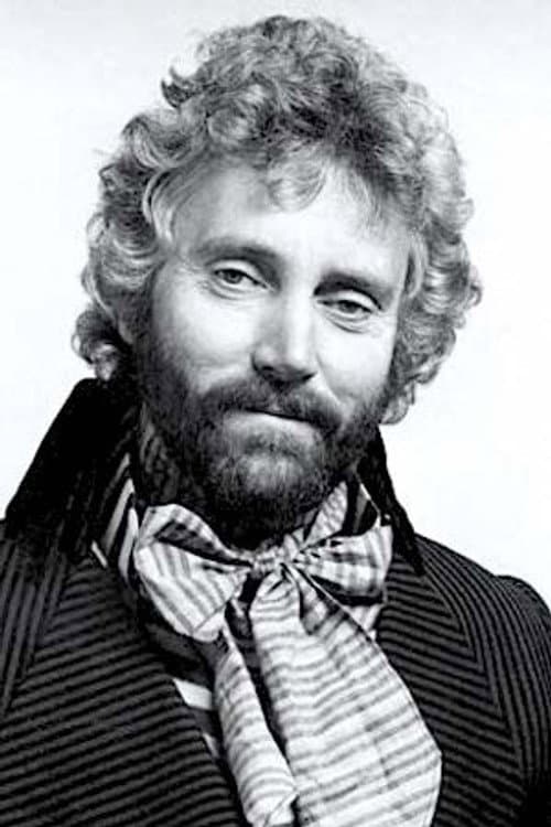Douglas Camfield foto