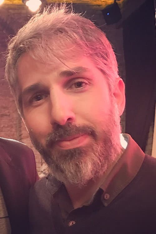 Erol Özlevi foto