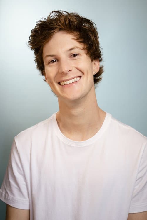Derek Mari foto